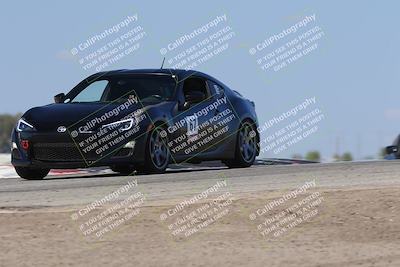 media/Oct-04-2025-OnGrid (Sat) [[44bd565ffa]]/Purple Group/Grapevine/